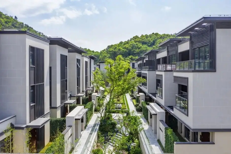 白石湖東小區四期變配電工程項目